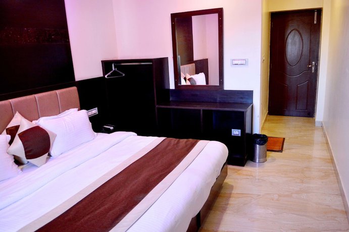 Imagen de la habitación del Hotel Kishna Palace. Foto 11