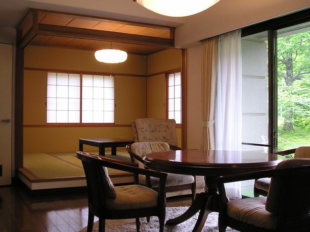Imagen de la habitación del Hotel Kishu Tetsudou Karuizawa. Foto 2