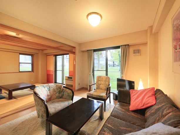 Imagen de la habitación del Hotel Kishu Tetsudou Karuizawa. Foto 14