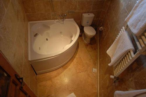 Imagen general del Hotel Kismet Cave House. Foto 2