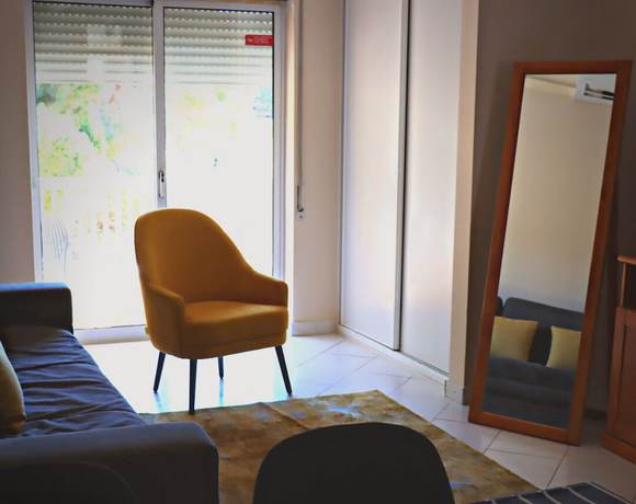 Imagen de la habitación del Hotel Kiss - Apartamentos Turísticos, Albufeira. Foto 4