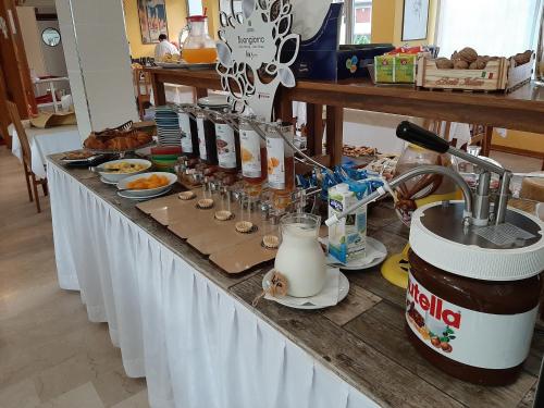 Imagen general del Hotel Kiss. Foto 6