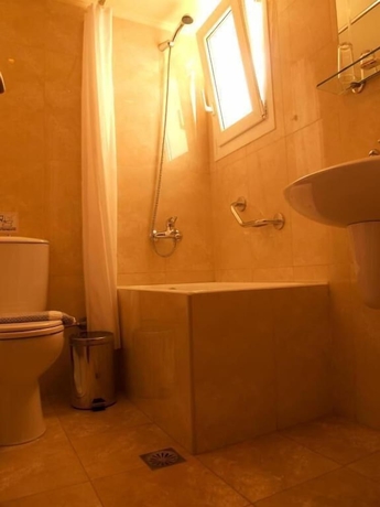 Imagen de la habitación del Hotel Kissamos. Foto 8