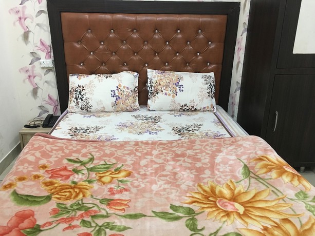 Imagen de la habitación del Hotel Kissan Kurukshetra. Foto 11
