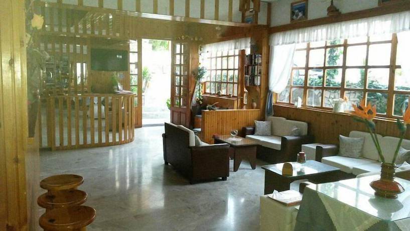 Imagen de los interiores del Hotel Kissandros. Foto 20