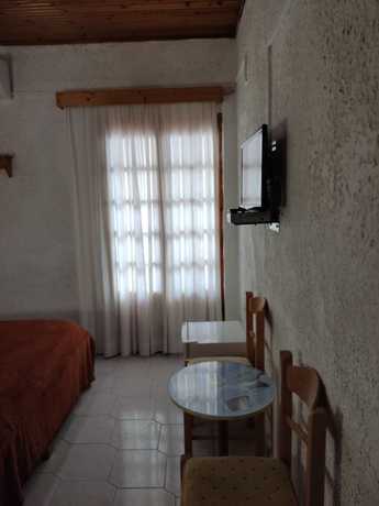 Imagen de la habitación del Hotel Kissandros. Foto 13