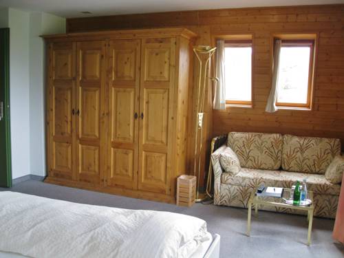Imagen de la habitación del Hotel Kistenpass, Andiast. Foto 5