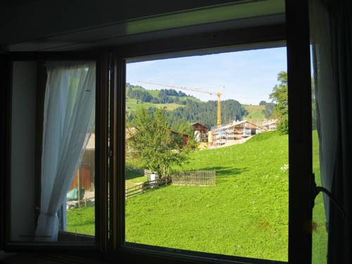 Imagen de la habitación del Hotel Kistenpass, Andiast. Foto 6