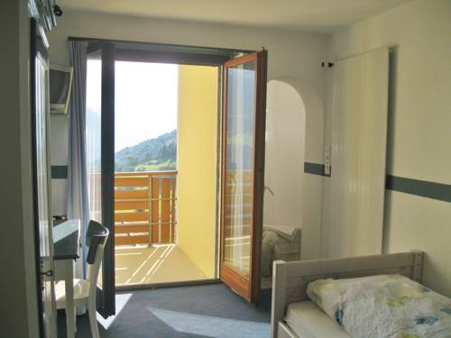 Imagen de la habitación del Hotel Kistenpass, Andiast. Foto 14
