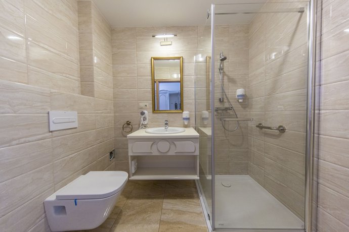 Imagen de la habitación del Hotel Kiston. Foto 12