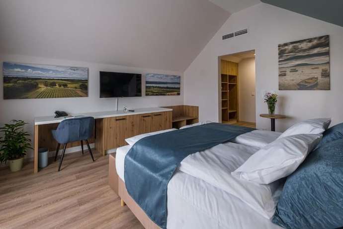 Imagen de la habitación del Hotel Kistücsök Food and Room. Foto 15