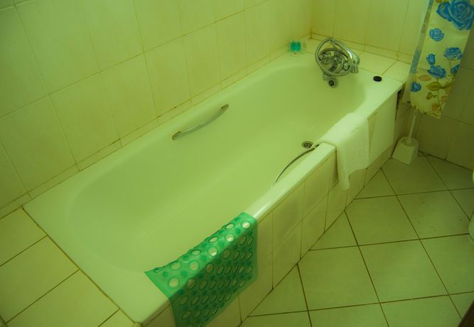 Imagen de la habitación del Hotel Kisumu. Foto 12