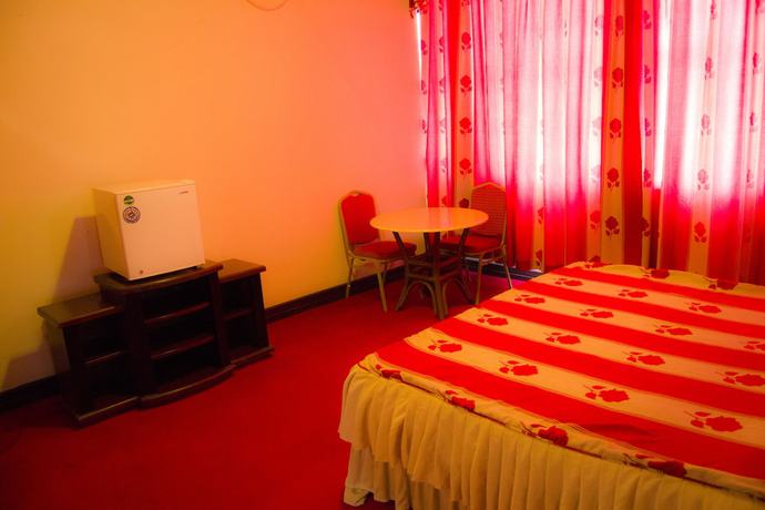 Imagen de la habitación del Hotel Kisumu. Foto 15
