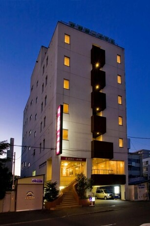 Imagen de los exteriores del Hotel Kitami Daiichi. Foto 12