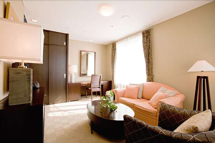 Imagen de la habitación del Hotel Kitano Plaza Rokkoso. Foto 4