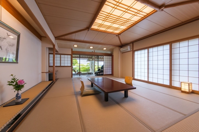 Imagen de la habitación del Hotel Kitanoya. Foto 9