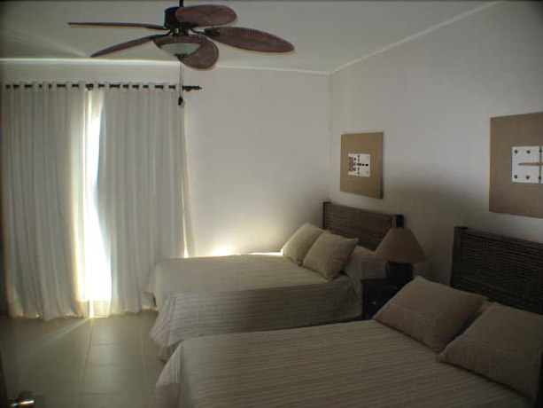 Imagen de la habitación del Hotel Kite Beach and Condos. Foto 10