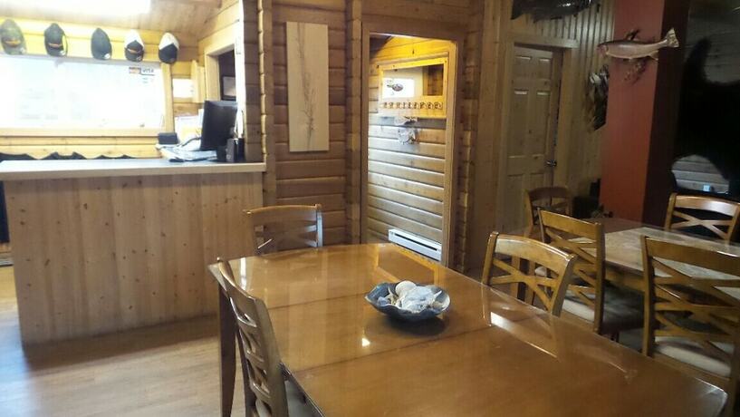 Imagen general del Hotel Kitimat Lodge. Foto 6