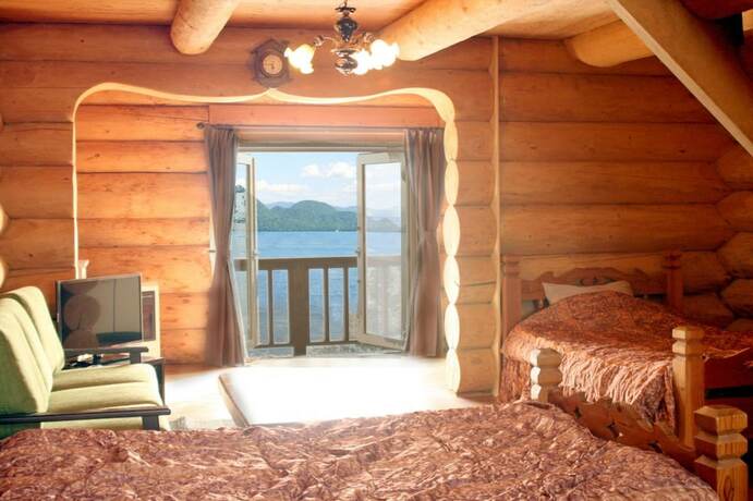 Imagen de la habitación del Hotel Kitutuki Canadian Club. Foto 21