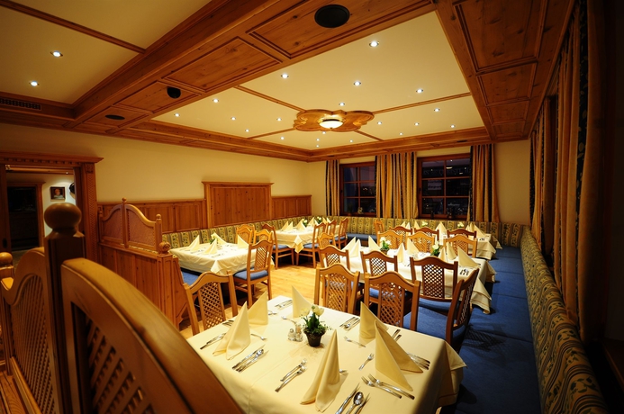 Imagen del bar/restaurante del Hotel Kitzhorn Suites. Foto 3