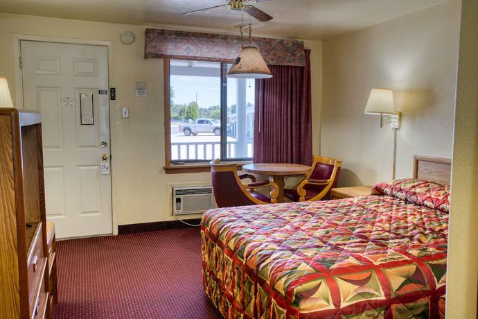 Imagen de la habitación del Hotel Kiva Motel. Foto 6