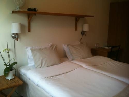 Imagen de la habitación del Hotel Kiviks Hotell. Foto 5
