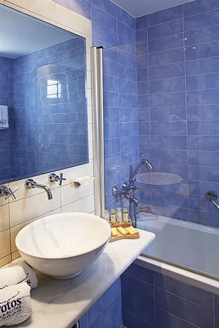 Imagen de la habitación del Hotel Kivo Art and Gourmet. Foto 4