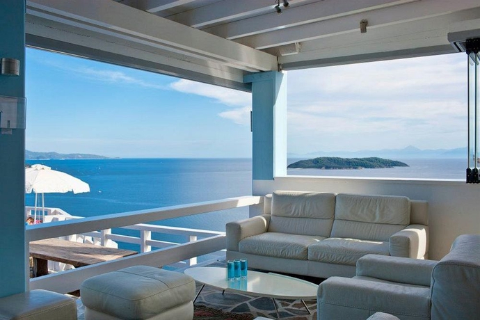 Imagen de los interiores del Hotel Kivo Art and Gourmet. Foto 10