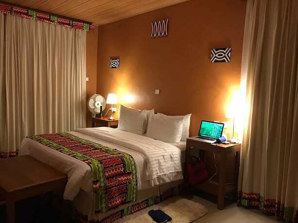 Imagen de la habitación del Hotel Kivu Lodge. Foto 19