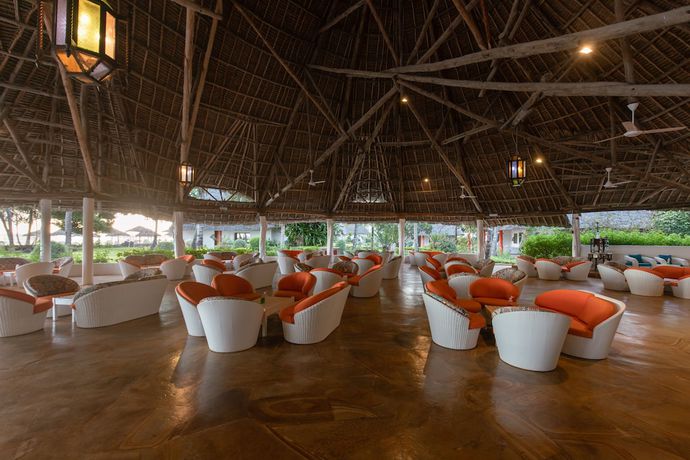 Imagen del bar/restaurante del Hotel Kiwengwa Beach Resort. Foto 4