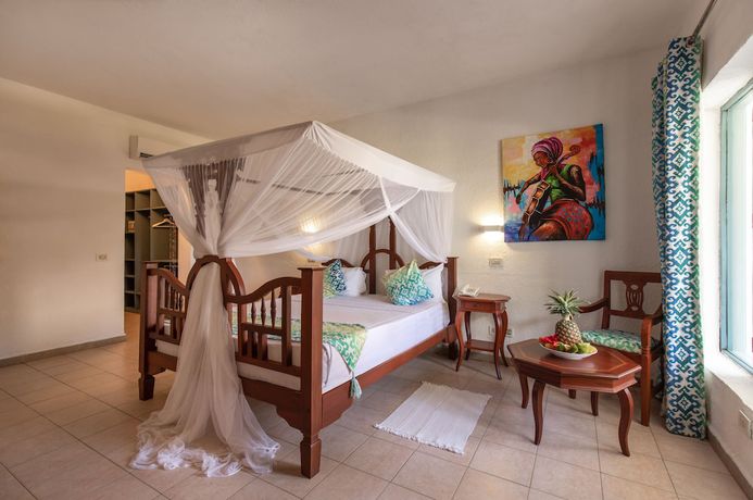 Imagen de la habitación del Hotel Kiwengwa Beach Resort. Foto 13