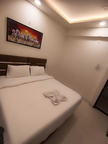 Imagen de la habitación del Hotel Kiwi Inn Vijaynagar Scheme 78. Foto 8