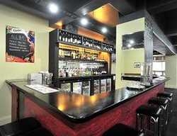 Imagen del bar/restaurante del Hotel Kiwi International. Foto 2