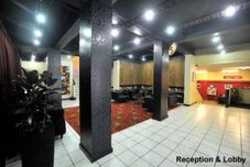 Imagen de los interiores del Hotel Kiwi International. Foto 11