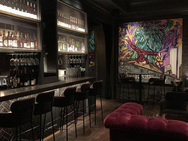 Imagen del bar/restaurante del Hotel Kixby. Foto 7