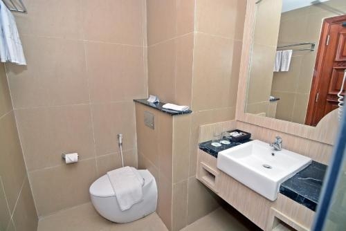 Imagen de la habitación del Hotel Kj Yogyakarta. Foto 8