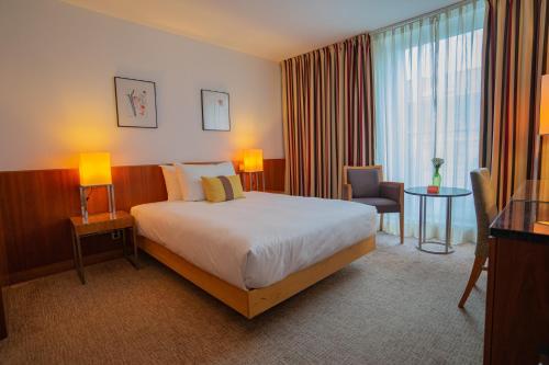 Imagen de la habitación del Hotel K+k Opera Budapest. Foto 7