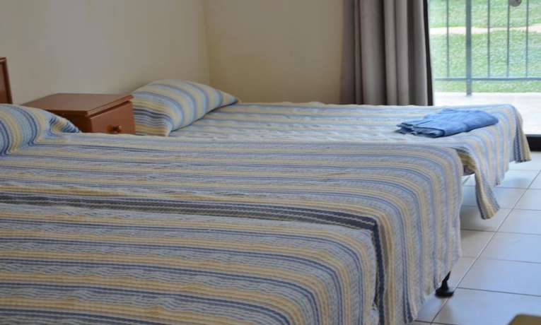 Imagen de la habitación del Hotel Kkaras. Foto 4