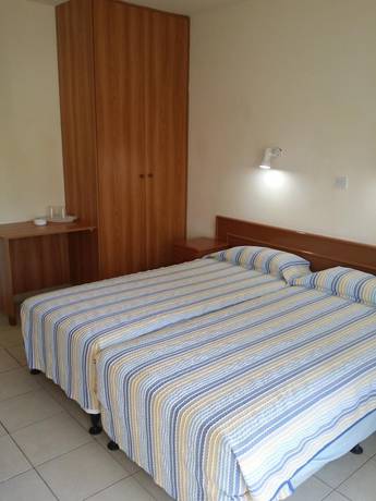 Imagen de la habitación del Hotel Kkaras. Foto 5