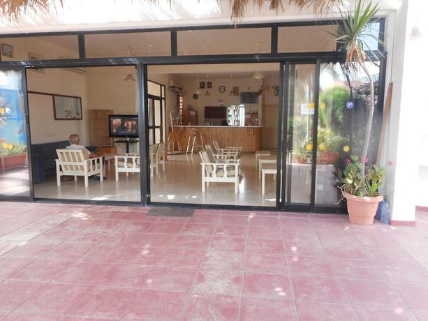 Imagen de la habitación del Hotel Kkaras. Foto 11