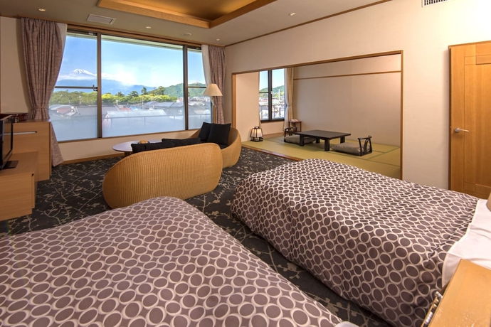 Imagen de la habitación del Hotel Kkr Numazu Hamayu. Foto 10