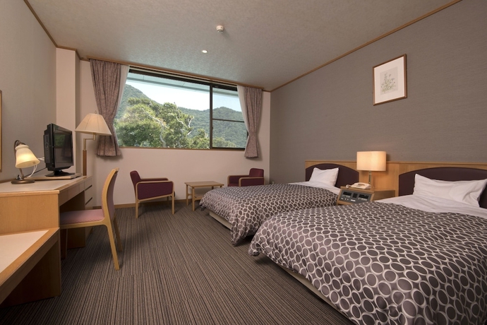 Imagen de la habitación del Hotel Kkr Numazu Hamayu. Foto 13