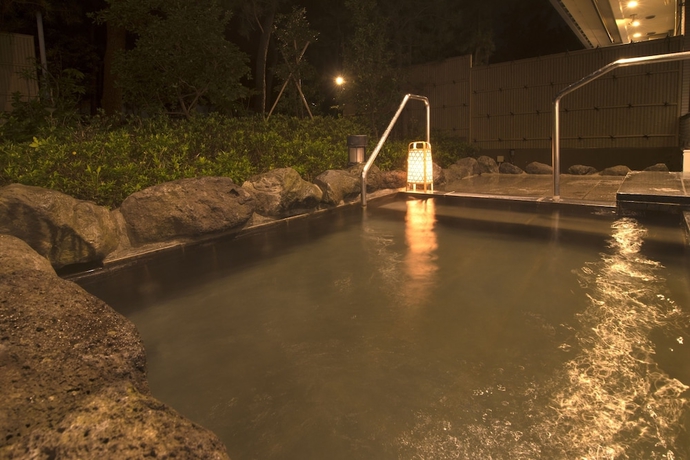Imagen de la piscina del Hotel Kkr Numazu Hamayu. Foto 16