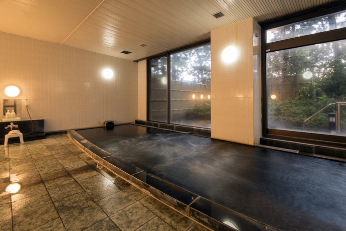 Imagen de la piscina del Hotel Kkr Numazu Hamayu. Foto 18