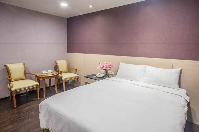 Imagen general del Hotel Kks. Foto 1