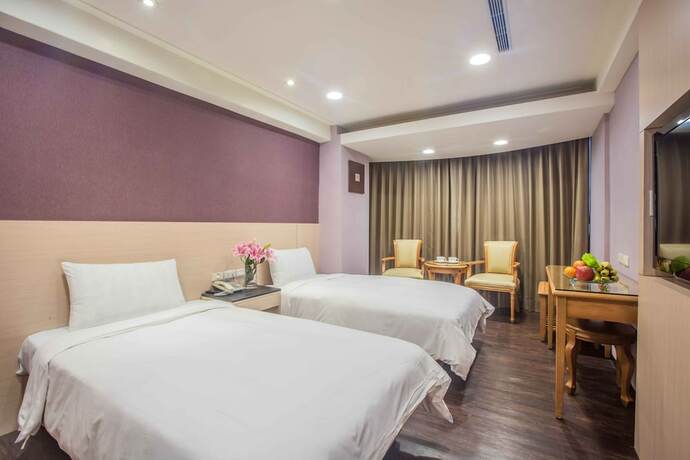 Imagen de la habitación del Hotel Kks. Foto 18