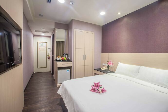 Imagen de la habitación del Hotel Kks. Foto 19