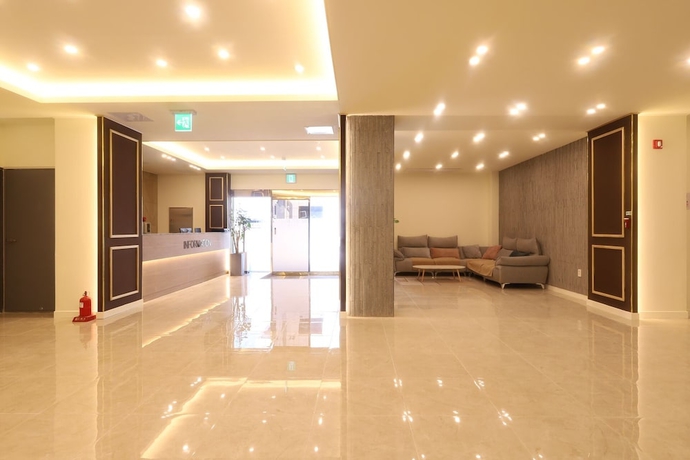 Imagen de los interiores del Hotel Kkulbam Stay. Foto 14