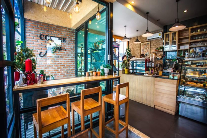 Imagen del bar/restaurante del Hotel Klaang Muang Rayong. Foto 5