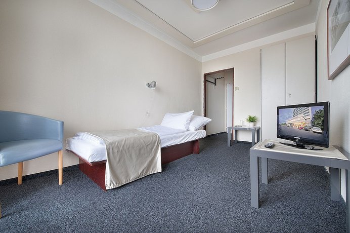 Imagen de la habitación del Hotel Kladno. Foto 11